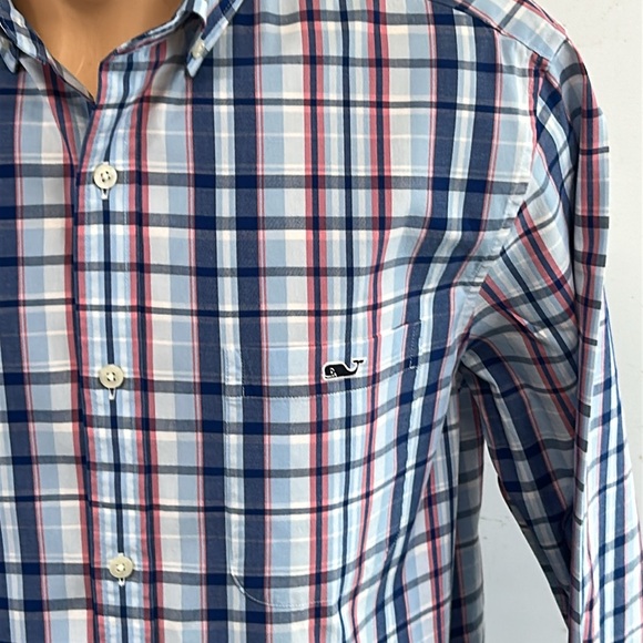 Vineyard Vines long sleeve button down collar shirt.  M - Picture 4 of 7